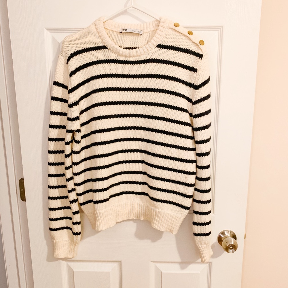 Zara cream and navy striped sweater size M